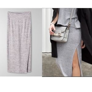 Aritzia Wilfred Free Shields Slit Skirt Size S